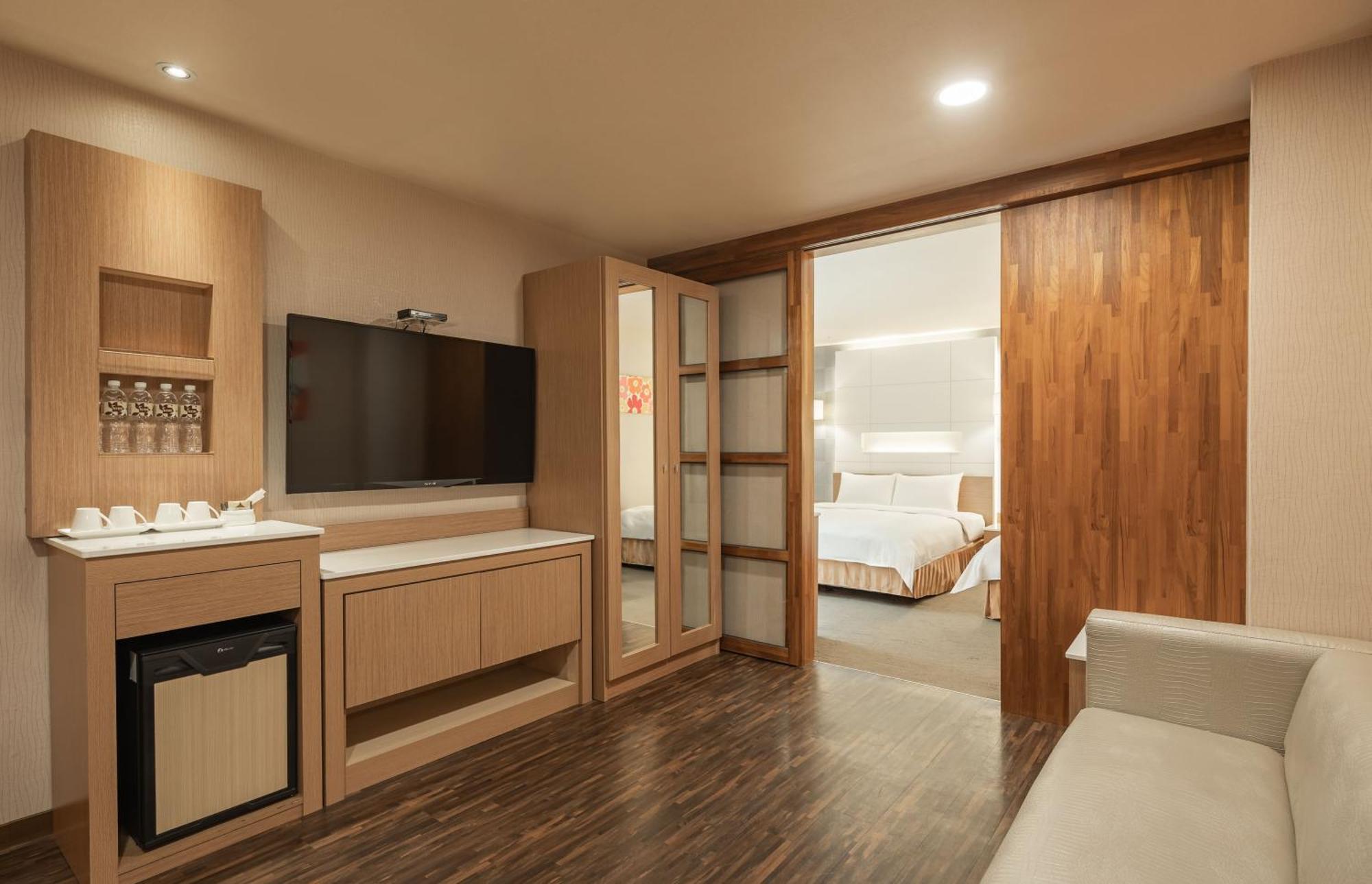 Kindness Hotel - Sandou II Kaohsiung Room photo