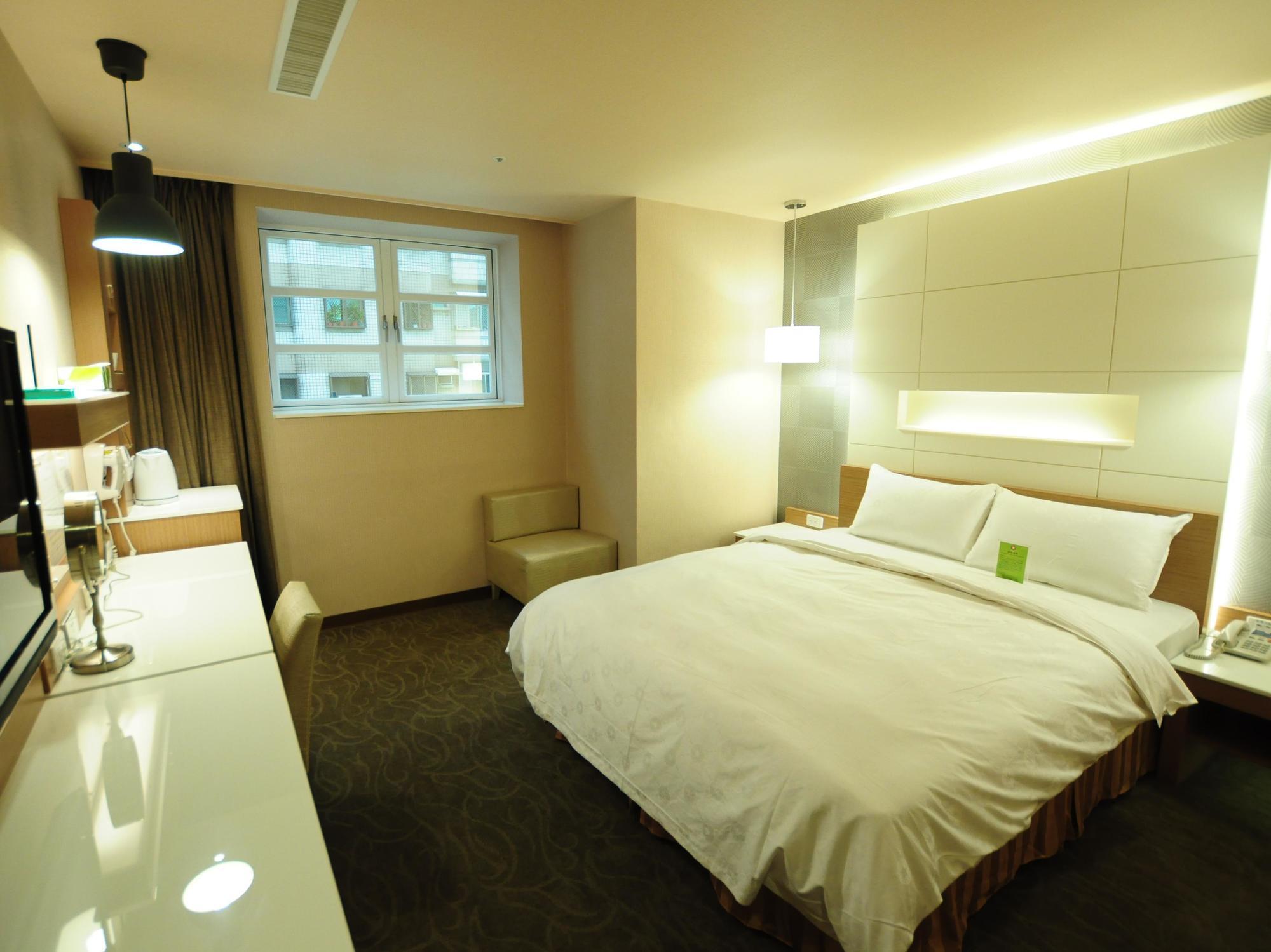 Kindness Hotel - Sandou II Kaohsiung Exterior photo